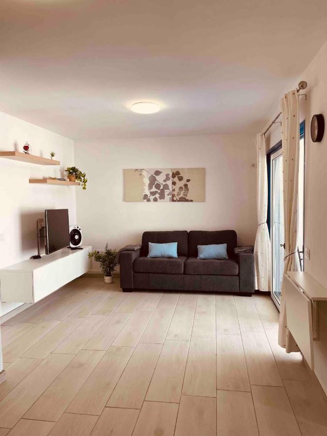 Apartment Luna -Modern One Bedroom Apartment In Central Puerto Del Carmen 蒂亚斯 外观 照片